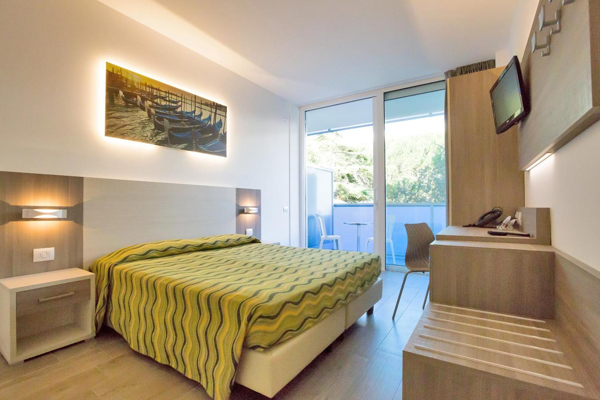 Hotel Montreal Bibione Phòng bức ảnh