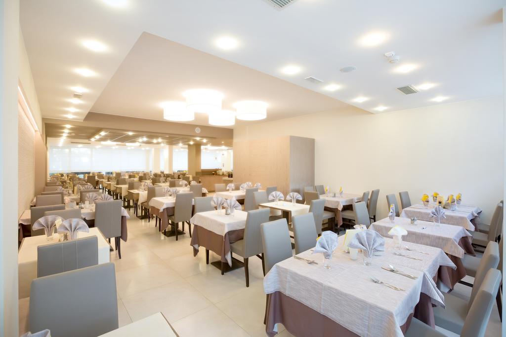 Hotel Montreal Bibione Ngoại thất bức ảnh