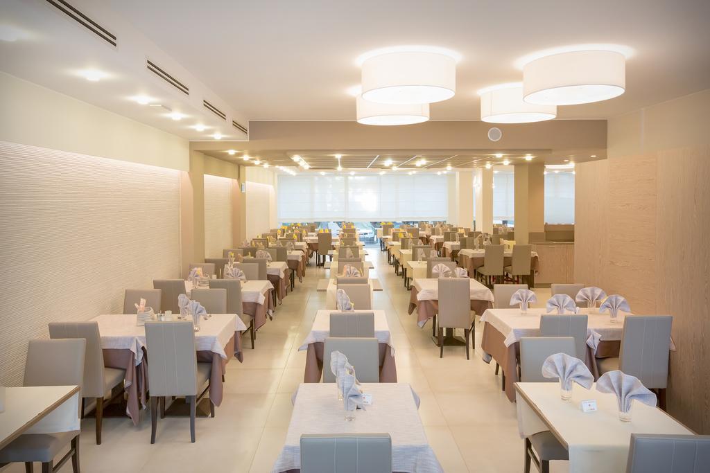 Hotel Montreal Bibione Ngoại thất bức ảnh
