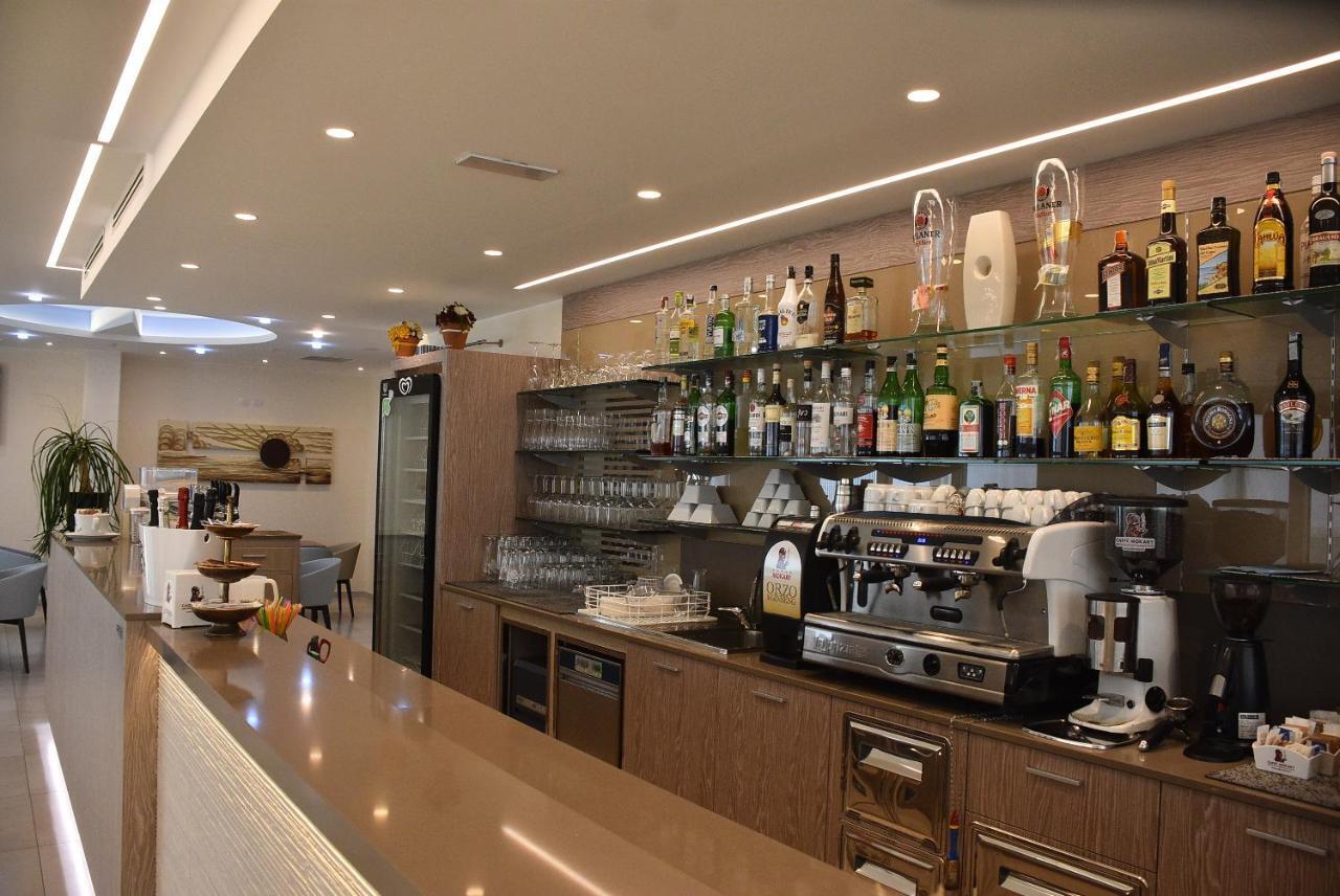 Hotel Montreal Bibione Ngoại thất bức ảnh